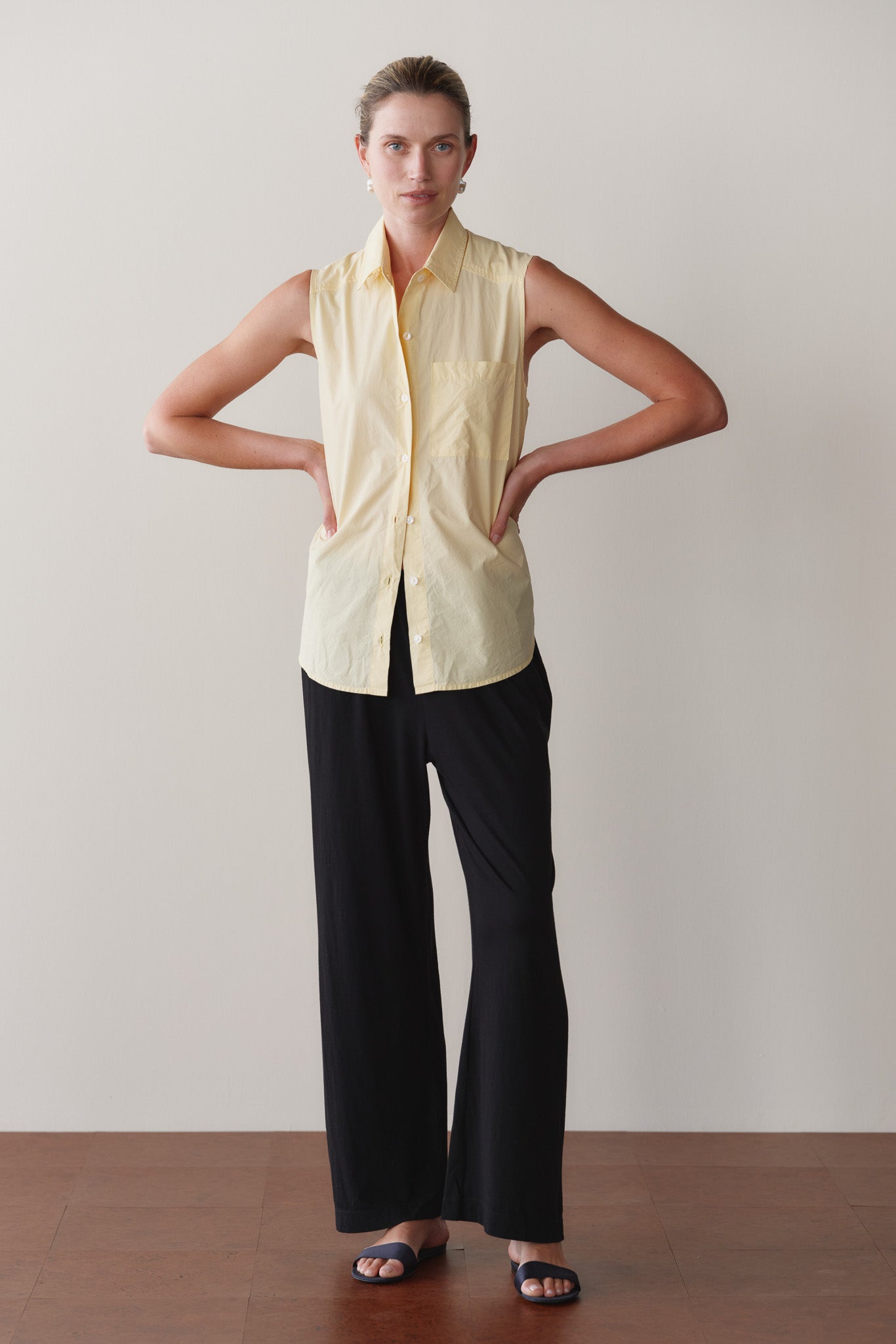 DONNI The Jersey Simple Crop Pant - Jet