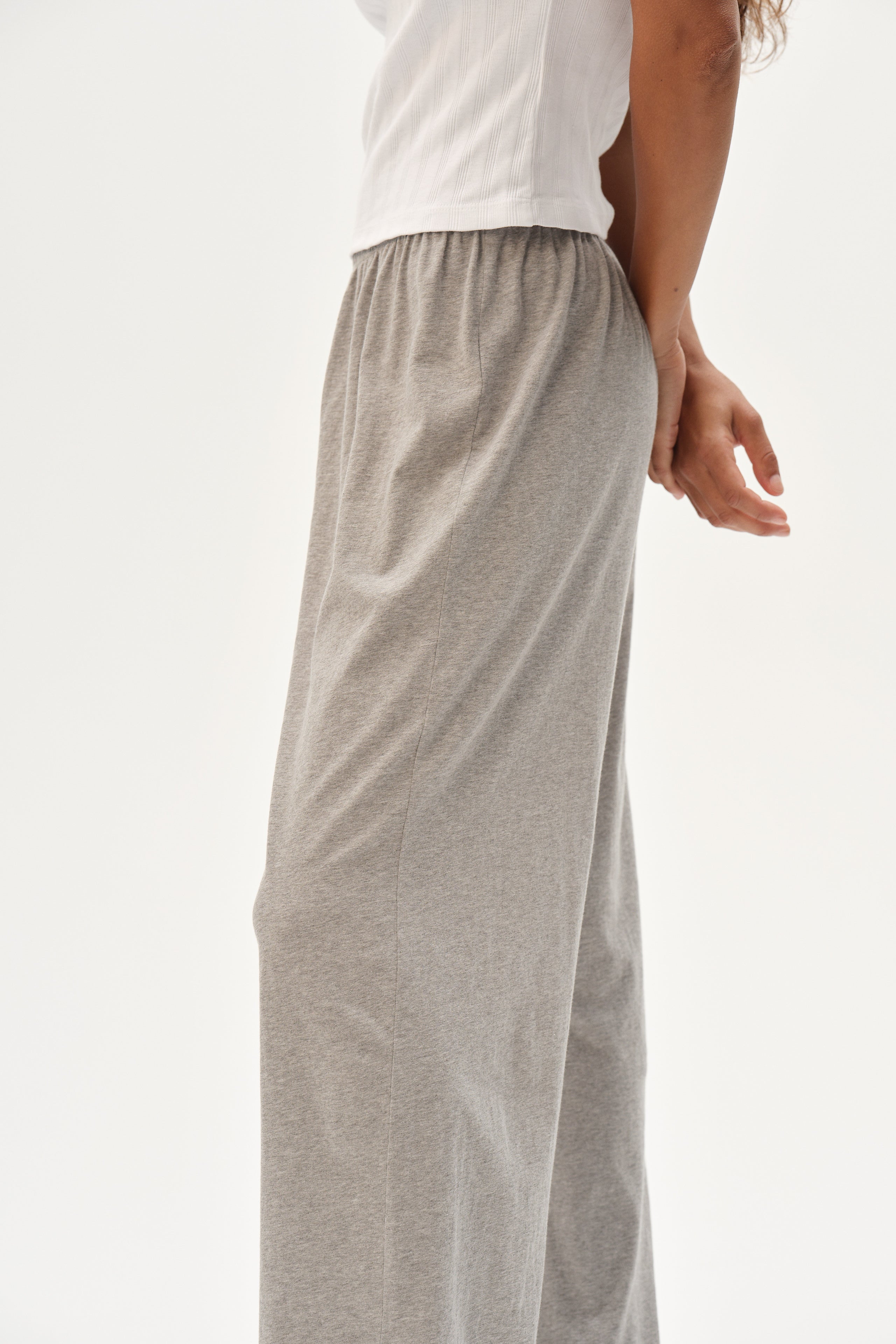 DONNI The Jersey Simple Crop Pant - Heather Grey