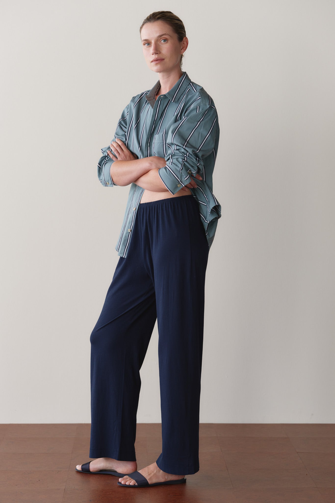 DONNI The Jersey Simple Crop Pant - Navy