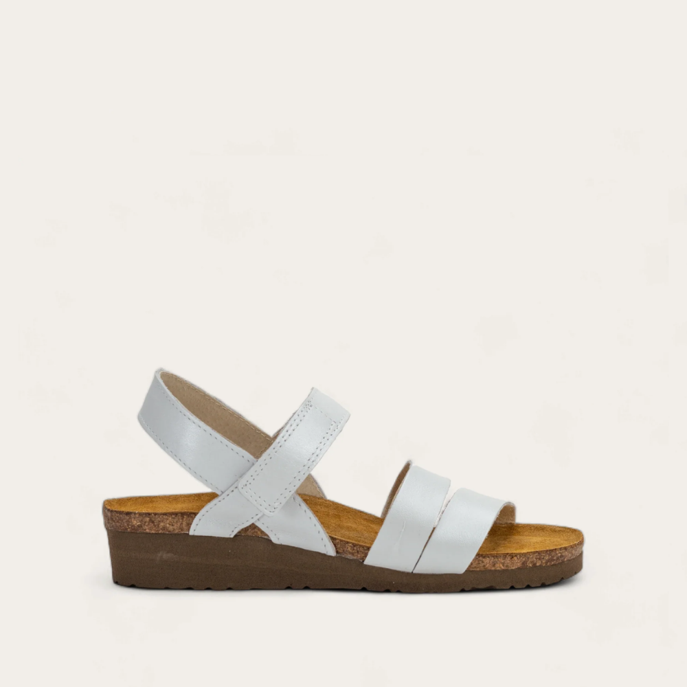 Soft White Lthr/Soft Black Lthr,35