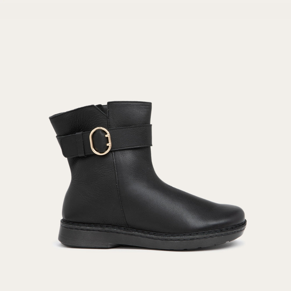 Black Water Resistant Leather,35