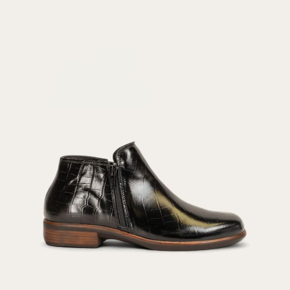 Black Embossed Suede,35