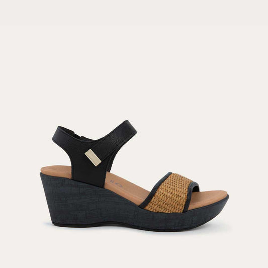 Naot Summer Raffia