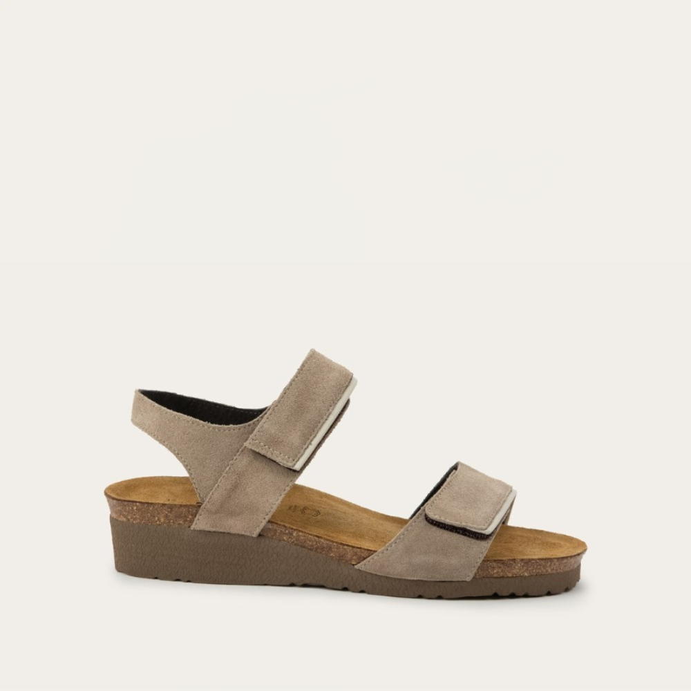 Almond Suede/Soft Ivory Leather,35