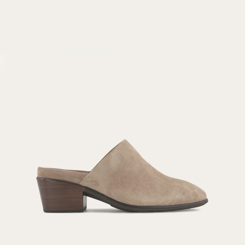 Almond Suede,35
