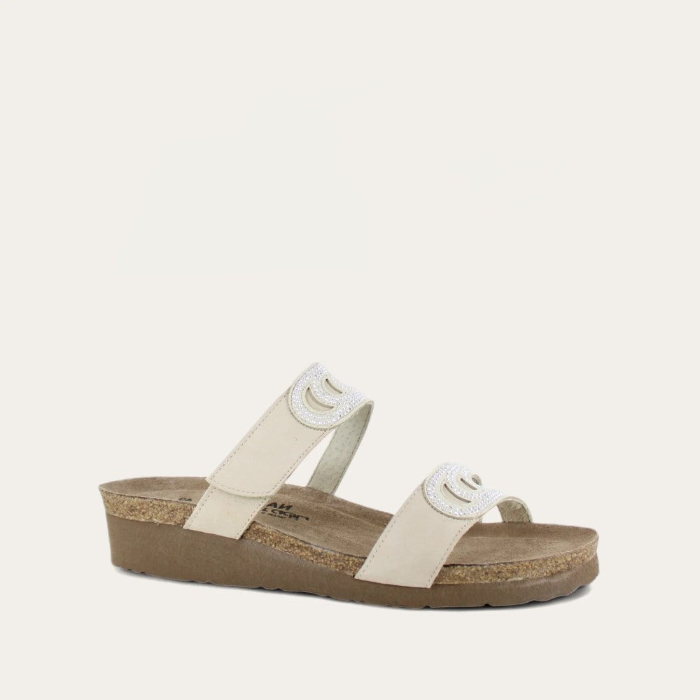 Beige Nubuck/Beige W/ Nickel Rivets,35