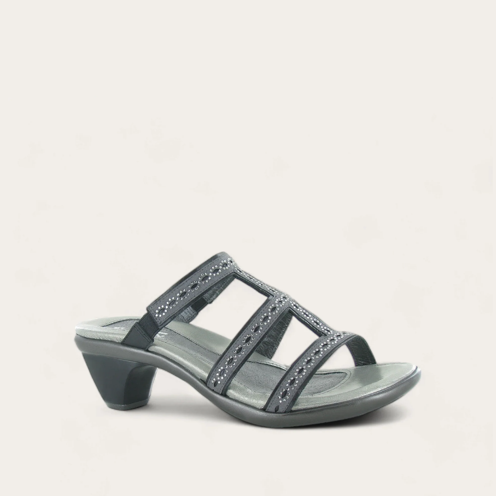 Dark Gray/Black Stones,35