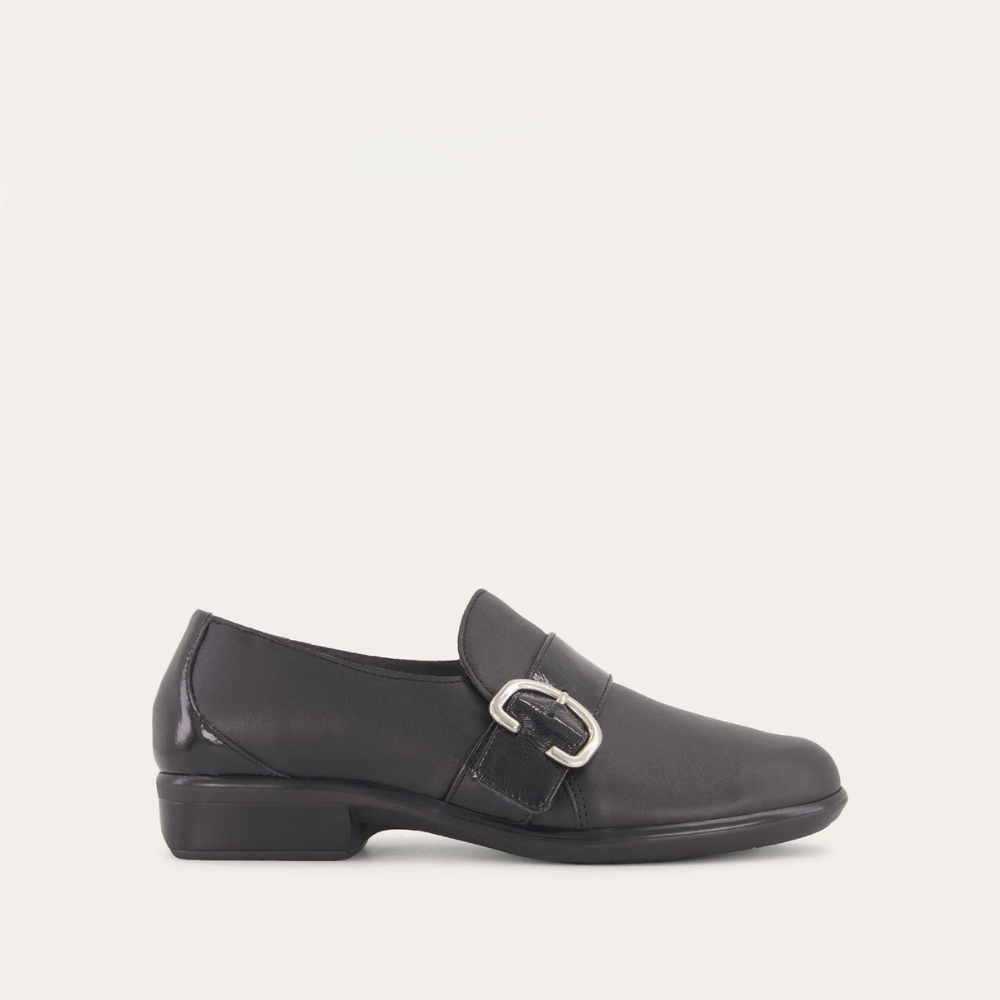 Jet Black Leather/Black Crinkle Patent Leather,35
