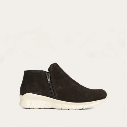 Black Velvet Nubuck,35